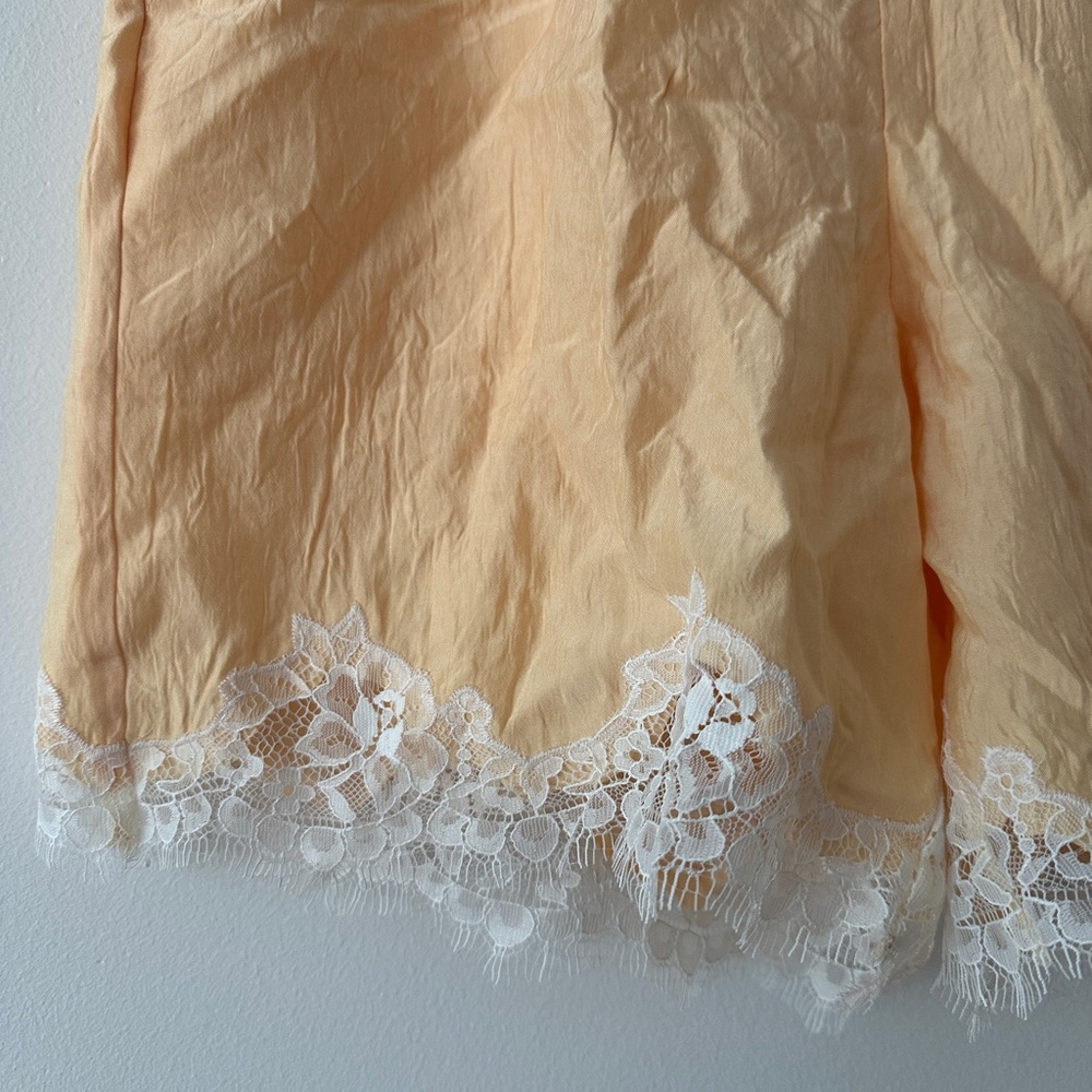 J. Crew NWOT Lace Trimmed Shorts - Picture 2 of 4
